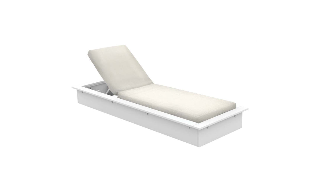 Echo Chaise - White resin frame