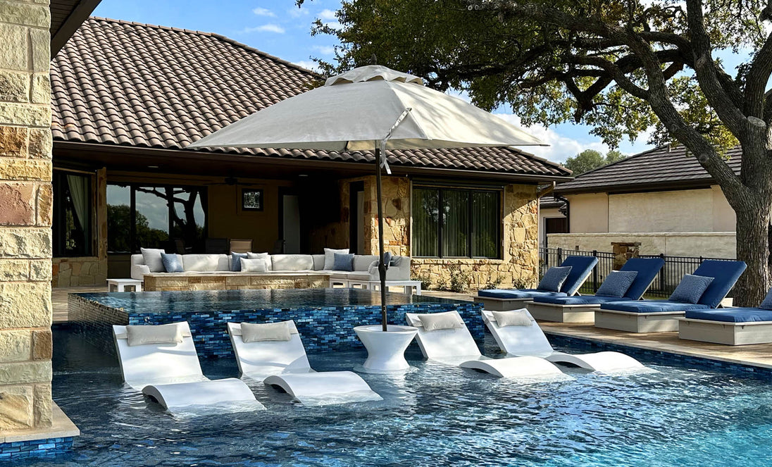 Essential Umbrella 10' Square Pulley poolside setting