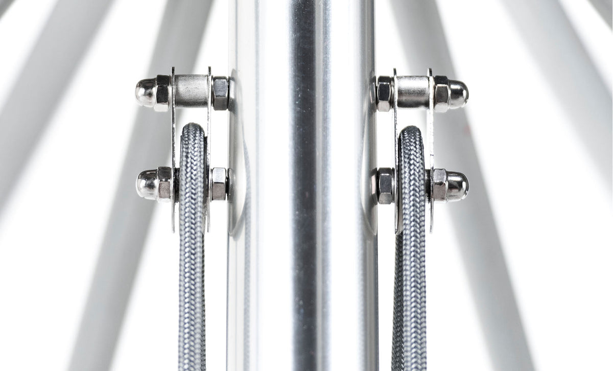 Essential Umbrella pulley operation detail