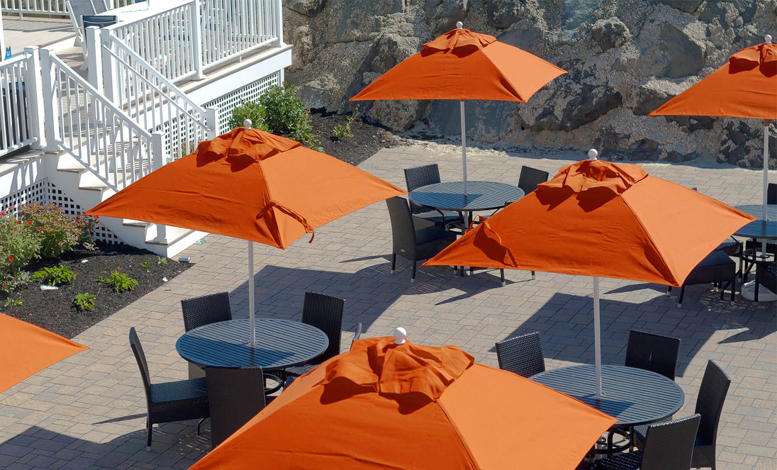 Essential Umbrella 10' Square Pulley lifestyle photo